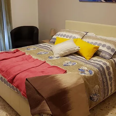 Leti Bed & Breakfast