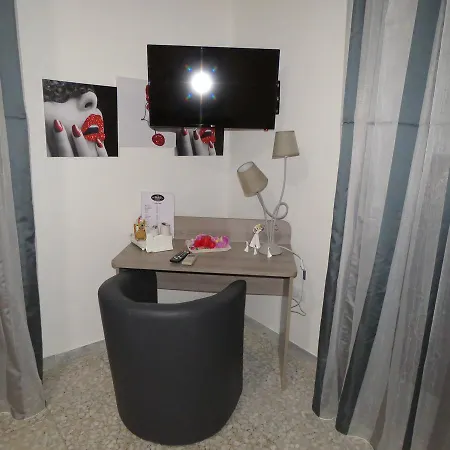 Bed & Breakfast Leti 2*